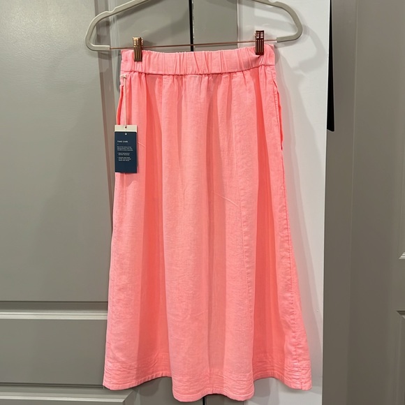 NWT: Universal Thread Pink Parasol Midi Skirt - Picture 3 of 6